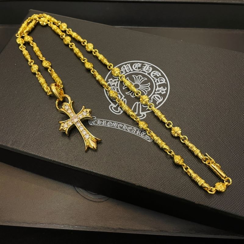 Ch*0me He**ts necklaces